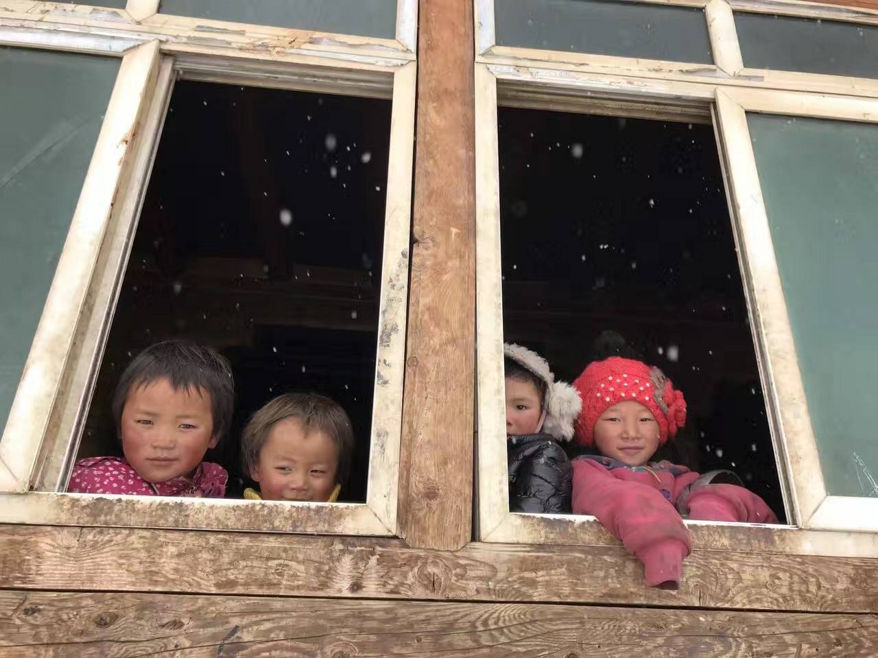 广州宜晨文化艺术展览有限公司公益回顾丨家国同欢月同圆 温暖满载甘孜州(图9)
