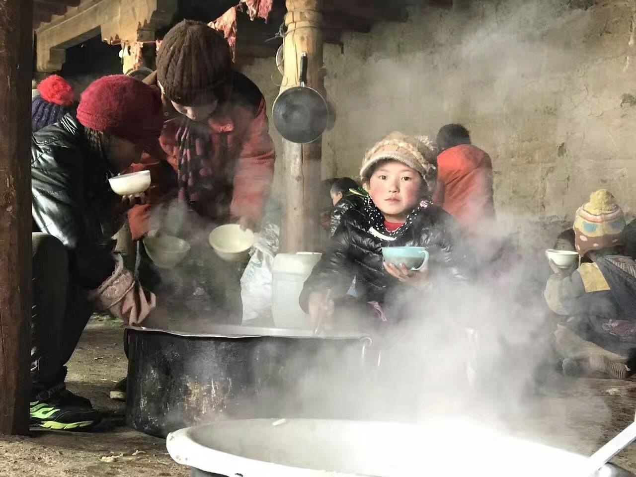 广州宜晨文化艺术展览有限公司公益回顾丨家国同欢月同圆 温暖满载甘孜州(图10)