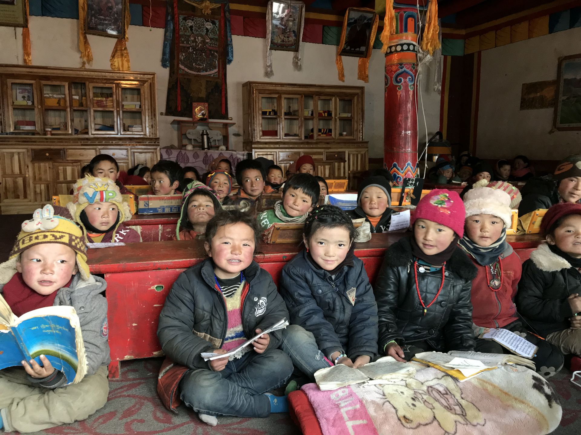 广州宜晨文化艺术展览有限公司公益回顾丨家国同欢月同圆 温暖满载甘孜州(图11)